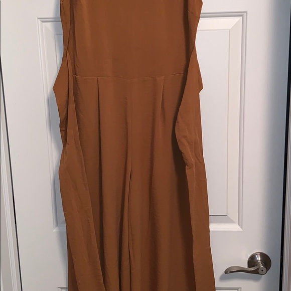 Gianni Bini Jumpsuit - Picture 3 of 7
